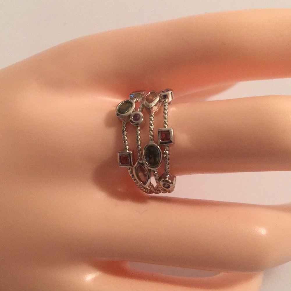 Sterling Silver Ring- - Picture 5 of 6